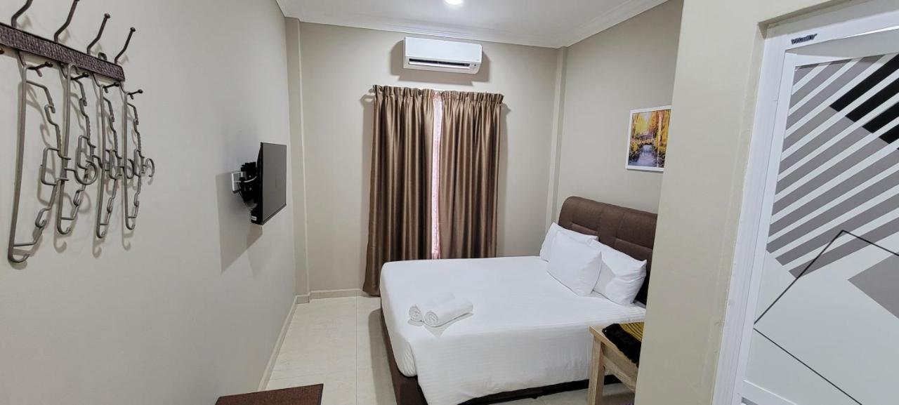 Hotel Shafura 3 Chukai ภายนอก รูปภาพ