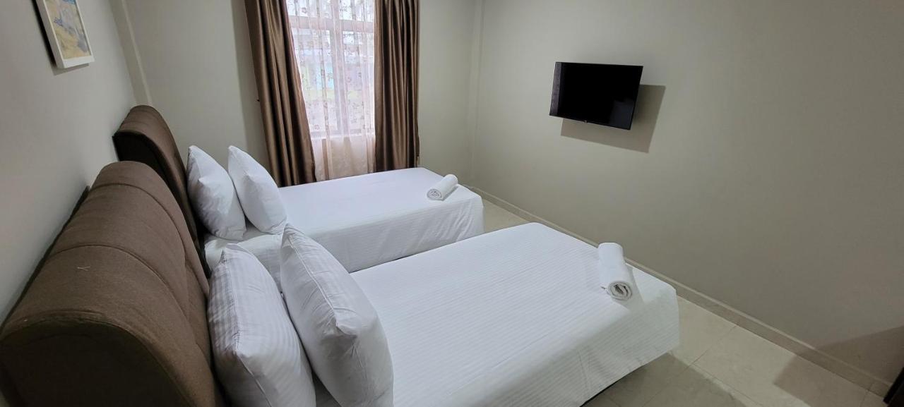 Hotel Shafura 3 Chukai ภายนอก รูปภาพ